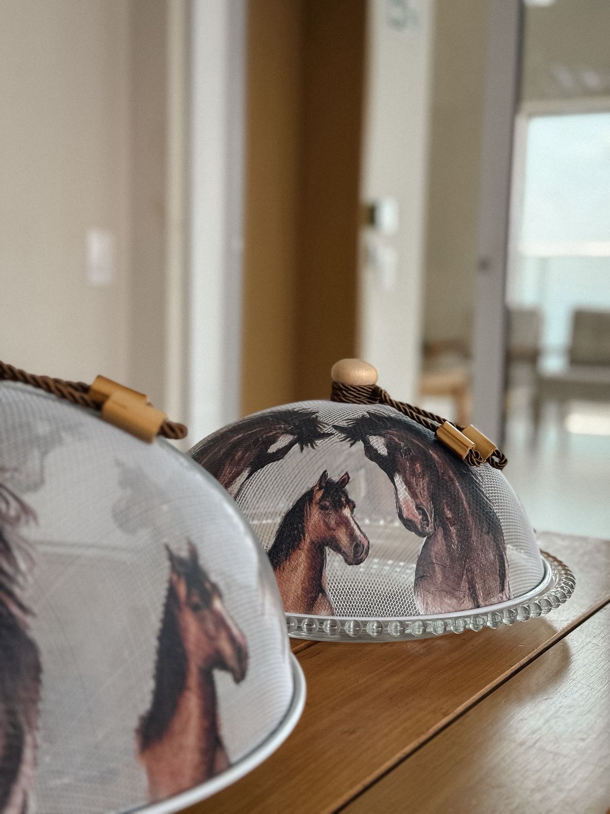 Boleira Biscoiteira Western Mustang